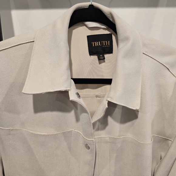 Cream Jacket - Picture 2 of 4